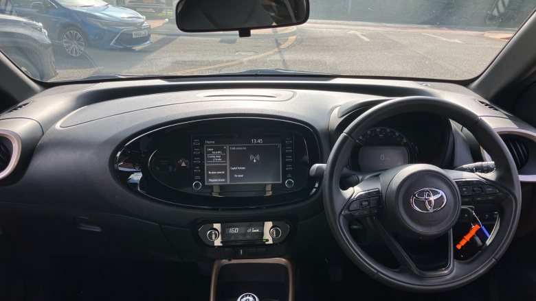 Toyota Aygo X 1.0 VVT-i Edge 5dr Petrol Hatchback